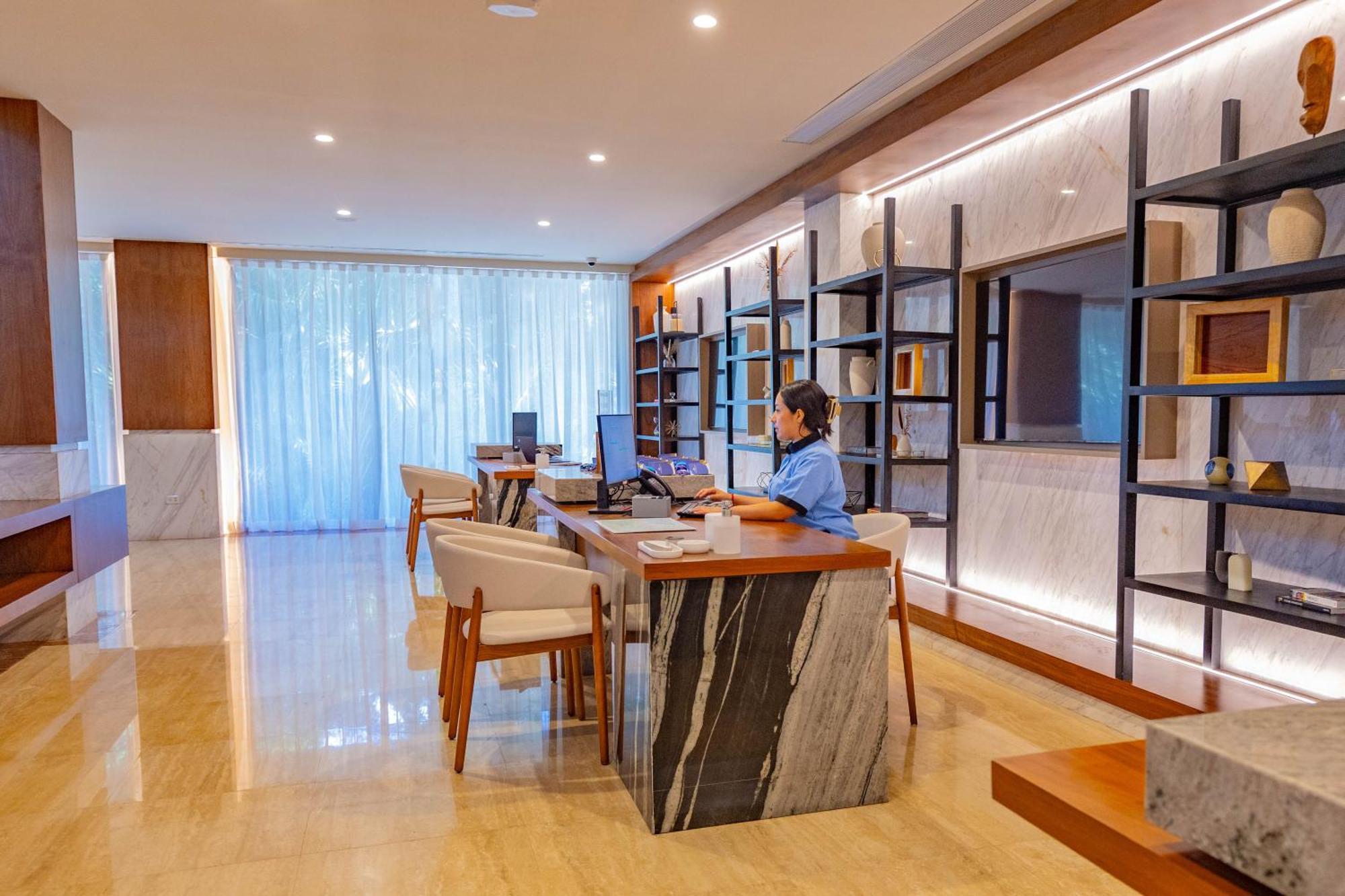 Family Selection At Grand Palladium Kantenah Resort & Spa アクマル エクステリア 写真