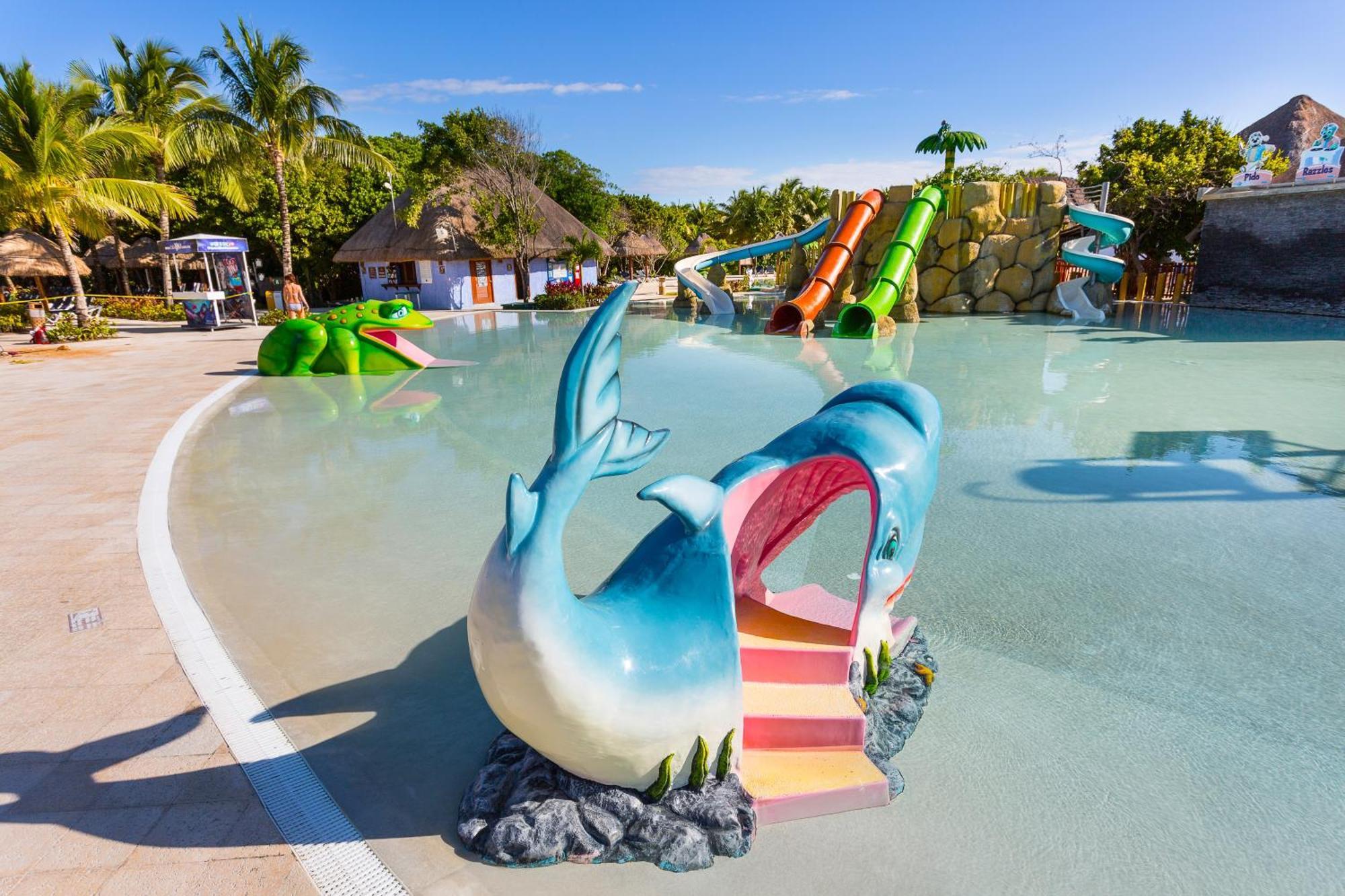 Family Selection At Grand Palladium Kantenah Resort & Spa アクマル エクステリア 写真