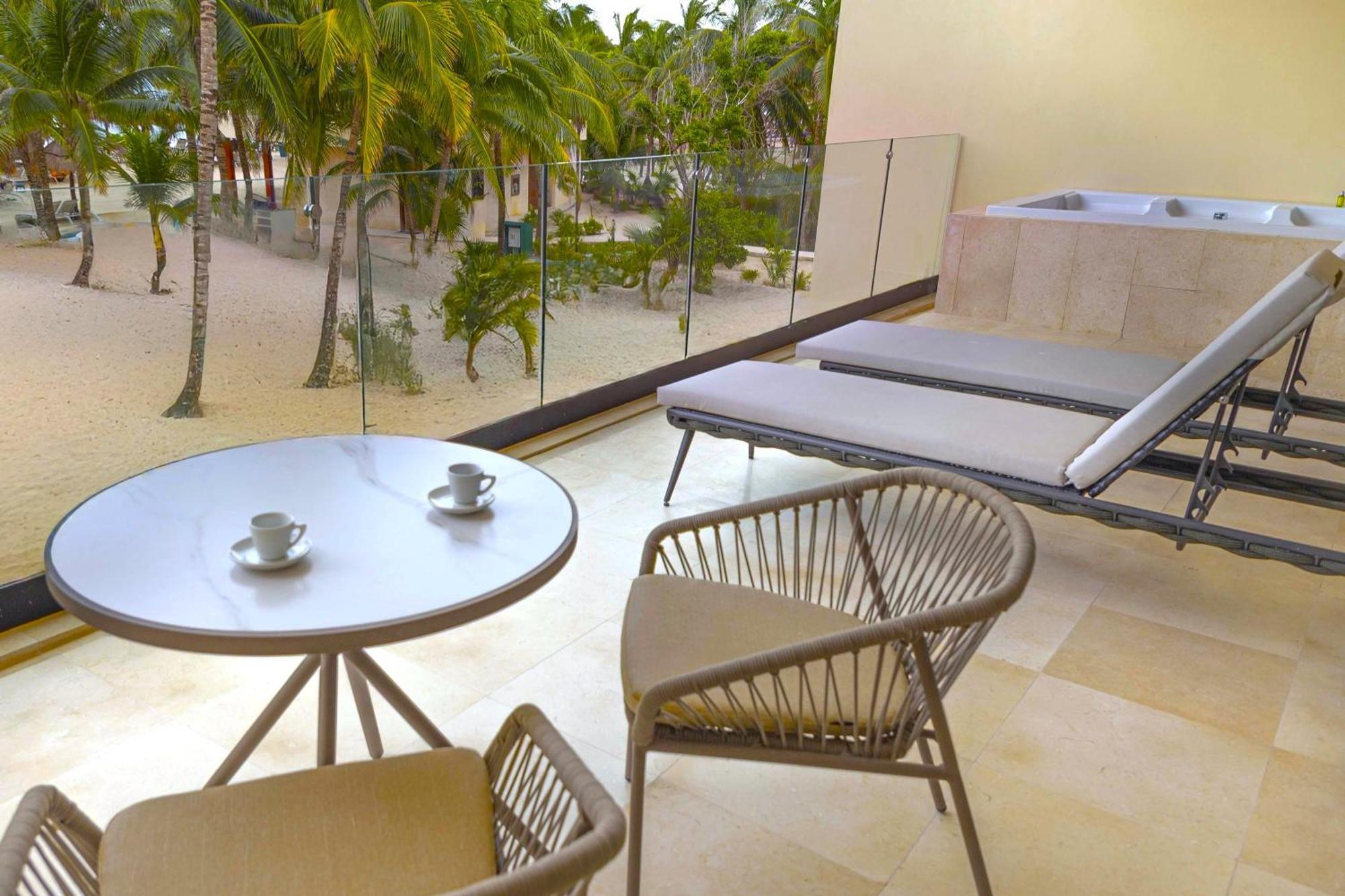 Family Selection At Grand Palladium Kantenah Resort & Spa アクマル エクステリア 写真